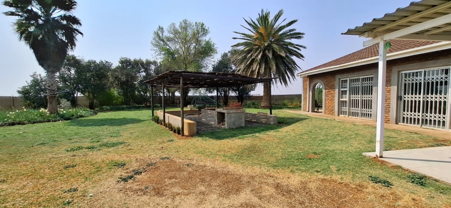  Bedroom Property for Sale in Bainsvlei Free State